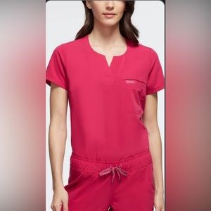 Jaanuu Women's 1-Pocket Tuck-In Top